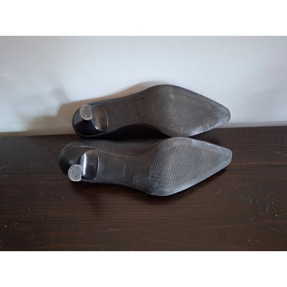 Victoria Spencer Black Leather "Sara Lee" Pumps/Pre-owned. Sz. 8.5M EUC - Picture 8 of 9